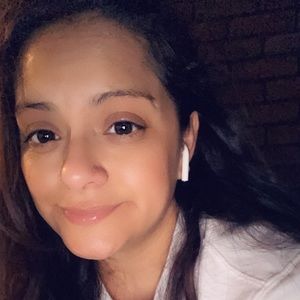 Meet your Posher, Veronica